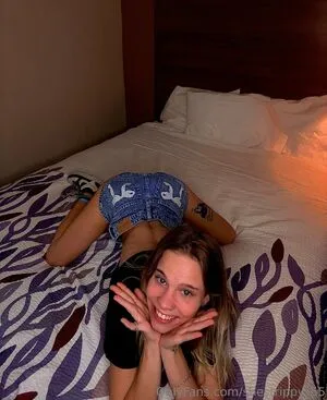 Shestrippy OnlyFans Leaked Free Thumbnail Picture - #xBpjM909o1