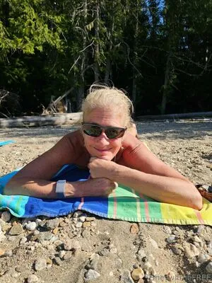 Sheswitmefree OnlyFans Leaked Free Thumbnail Picture - #9sLFroTklc