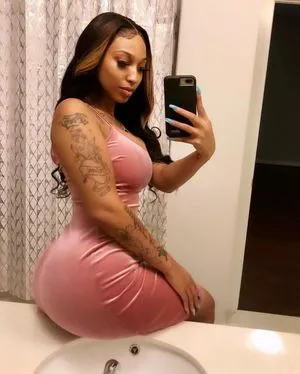 Shethickyyy OnlyFans Leaked Free Thumbnail Picture - #xtggMgsKLE