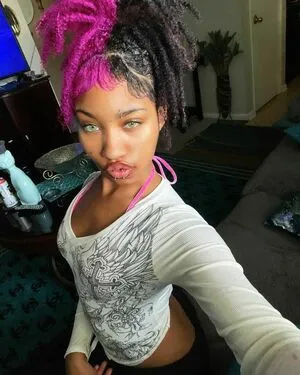 Shetrap4benjiz OnlyFans Leaked Free Thumbnail Picture - #3POUTHcxKi