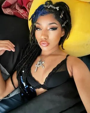 Shetrap4benjiz OnlyFans Leaked Free Thumbnail Picture - #vr1bOaiGcy