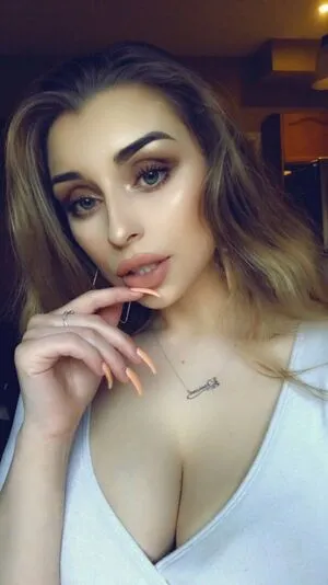 Shhhar OnlyFans Leaked Free Thumbnail Picture - #5qvD5rc5CX