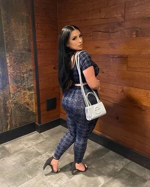 Shhhar OnlyFans Leaked Free Thumbnail Picture - #7TgwNYdoAG