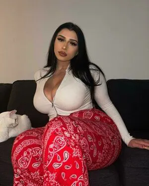 Shhhar OnlyFans Leaked Free Thumbnail Picture - #IQFXy5NlU1