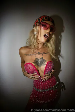 Shiasnow OnlyFans Leaked Free Thumbnail Picture - #8Up1XTFwjL