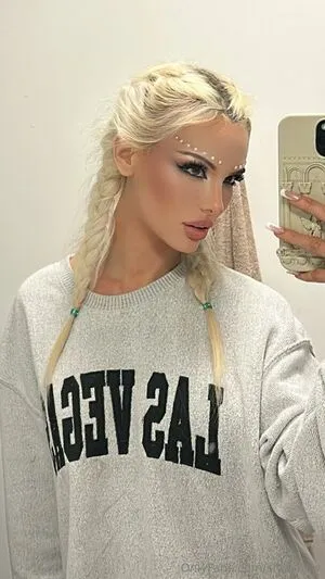 Shiasnow OnlyFans Leaked Free Thumbnail Picture - #WHfVxn7DPY