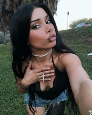 Shibuya Bambi Queenpuppy777 Alienrapperqueen Shibuyabambi OnlyFans Leaked Free Thumbnail Picture - #EbP7k0TXcx
