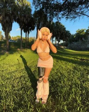 Shibuya Bambi Queenpuppy777 Alienrapperqueen Shibuyabambi OnlyFans Leaked Free Thumbnail Picture - #qE9tWm0qze