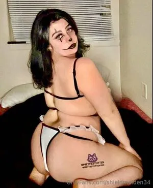 Shieldmaiden34 OnlyFans Leaked Free Thumbnail Picture - #t0NxK4xGJm