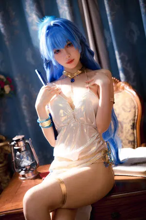 shika.xiaolu_lu OnlyFans Leaked Free Thumbnail Picture - #LGgqwca8j5