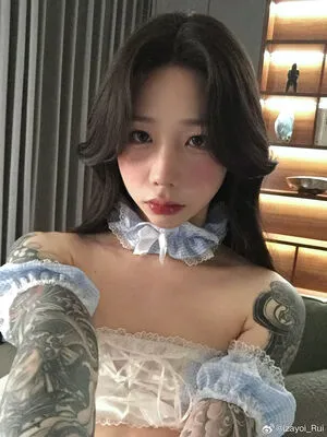 shiliuyelei OnlyFans Leaked Free Thumbnail Picture - #8F9YHin2IS
