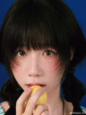 shiliuyelei OnlyFans Leaked Free Thumbnail Picture - #Es5tHhydSp