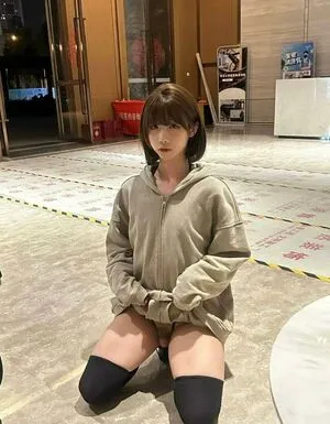 shiliuyelei OnlyFans Leaked Free Thumbnail Picture - #dsAZ2NAc7m