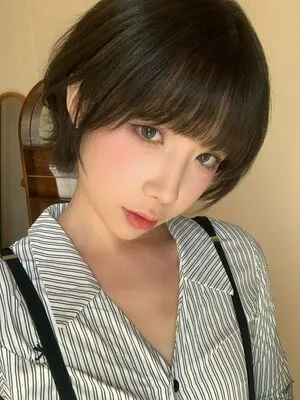 shiliuyelei OnlyFans Leaked Free Thumbnail Picture - #oMxvzZqE0b