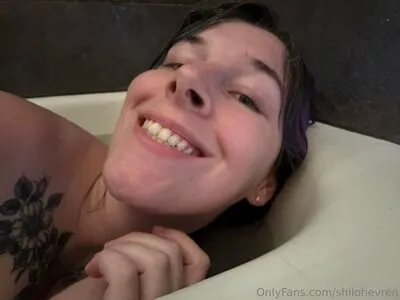 Shilohevren OnlyFans Leaked Free Thumbnail Picture - #71QXWuC19g