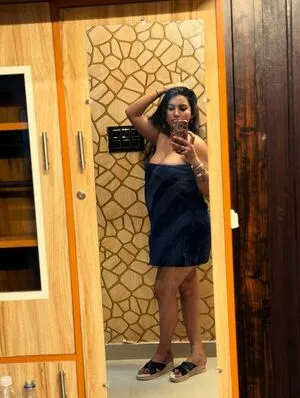 Shininggirlmaahi8297 OnlyFans Leaked Free Thumbnail Picture - #KwbFsaQcT4