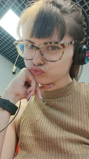 Shinychariot OnlyFans Leaked Free Thumbnail Picture - #3FdrA0oy1Y