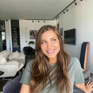 Shira Shabat OnlyFans Leaked Free Thumbnail Picture - #b334Sv203a