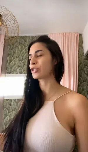 Shirin Azami OnlyFans Leaked Free Thumbnail Picture - #2PkOeIDxGL