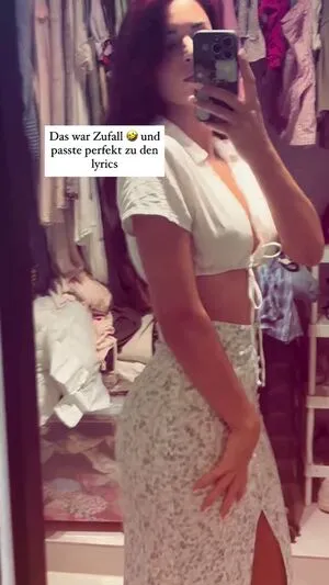Shirin Azami OnlyFans Leaked Free Thumbnail Picture - #2fBMFbAljr