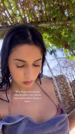 Shirin Azami OnlyFans Leaked Free Thumbnail Picture - #51xtQ44WAy
