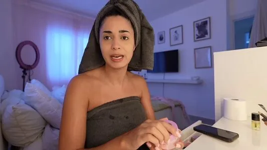 Shirin Azami OnlyFans Leaked Free Thumbnail Picture - #5H6rsrlXcu