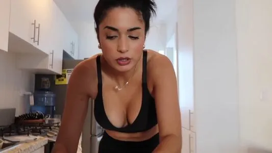 Shirin Azami OnlyFans Leaked Free Thumbnail Picture - #BHcOavsXGo