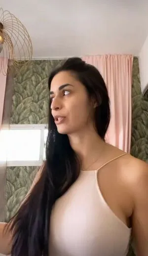 Shirin Azami OnlyFans Leaked Free Thumbnail Picture - #OVHBu2Tgju