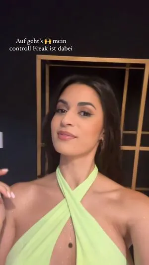 Shirin Azami OnlyFans Leaked Free Thumbnail Picture - #RuzffA76WU