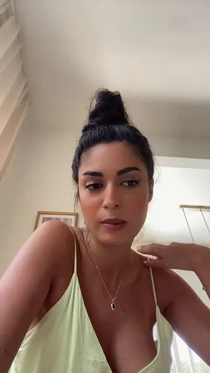 Shirin Azami OnlyFans Leaked Free Thumbnail Picture - #advoT0JIgh