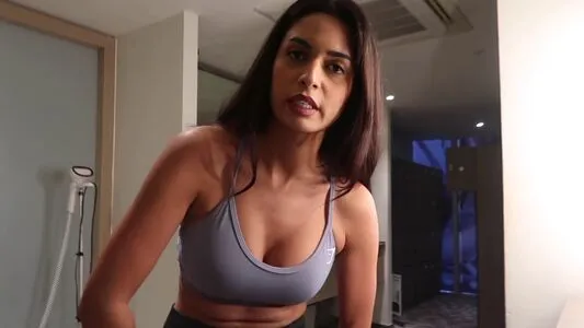 Shirin Azami OnlyFans Leaked Free Thumbnail Picture - #iBFw2bvCop