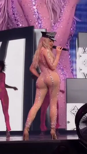 Shirin David OnlyFans Leaked Free Thumbnail Picture - #Fb1j5GiqC8