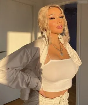 Shirin David OnlyFans Leaked Free Thumbnail Picture - #GiV6EhZPy0