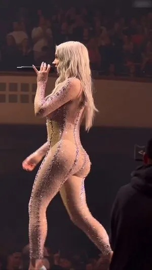 Shirin David OnlyFans Leaked Free Thumbnail Picture - #ntpAbW7kTu