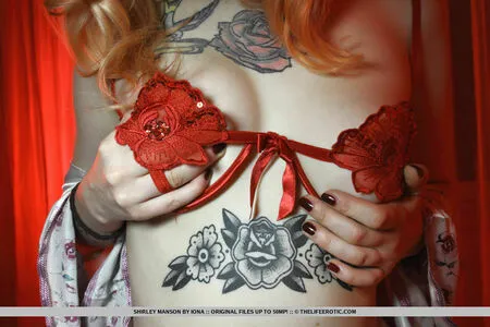 Shirley Manson OnlyFans Leaked Free Thumbnail Picture - #ZbNMV0Jtq7