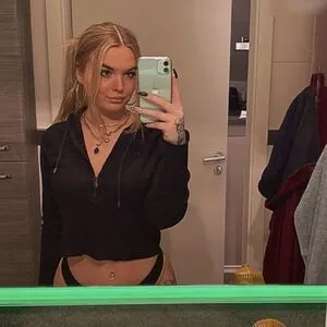 Shirley Ptzr OnlyFans Leaked Free Thumbnail Picture - #WXjAAXbzjy