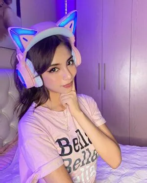 Shirley OnlyFans Leaked Free Thumbnail Picture - #2BWhz2JhDO