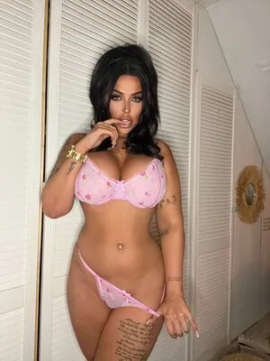 Shirleycvc OnlyFans Leaked Free Thumbnail Picture - #kZYTC35qEk