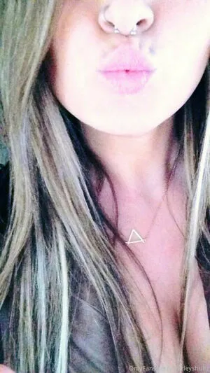 Shirleyshultz OnlyFans Leaked Free Thumbnail Picture - #F28crdq2rR