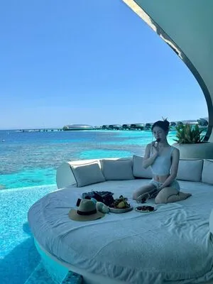 Shirlizleee OnlyFans Leaked Free Thumbnail Picture - #BE2027mDoc