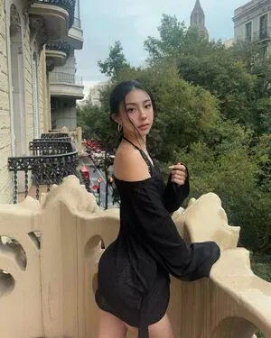 Shirlizleee OnlyFans Leaked Free Thumbnail Picture - #eKMD8roDxk