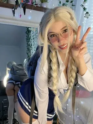 Shiroluxx2 OnlyFans Leaked Free Thumbnail Picture - #CmGJ4MU5Zp