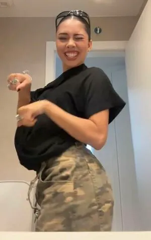 Shitsupact OnlyFans Leaked Free Thumbnail Picture - #UGXlgbexhx