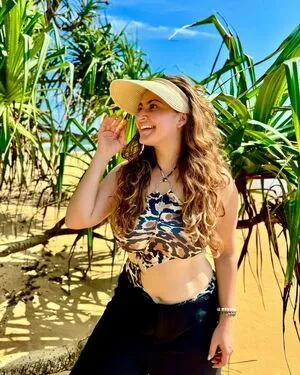 Shivaleeka Oberoi OnlyFans Leaked Free Thumbnail Picture - #AIm6o9G9Bk