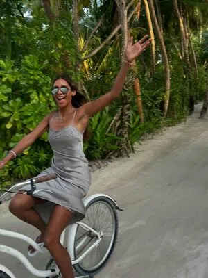 Shivi Ramoutar OnlyFans Leaked Free Thumbnail Picture - #q0Sw0YPbM7