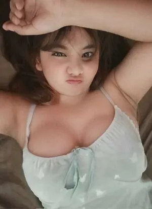 Shknhdzn OnlyFans Leaked Free Thumbnail Picture - #GQBPH0trai