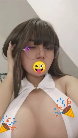 Shknhdzn OnlyFans Leaked Free Thumbnail Picture - #Grwg214Puo