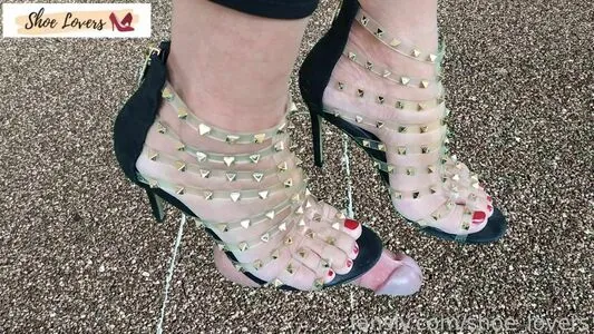 Shoe Lovers OnlyFans Leaked Free Thumbnail Picture - #tYAUEAf3m3