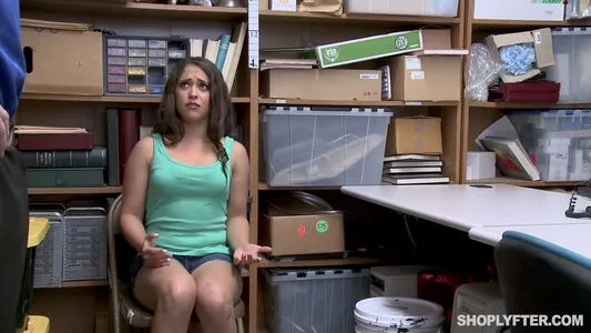 Shoplyfter OnlyFans Leaked Free Thumbnail Picture - #kzdHupqmQ3