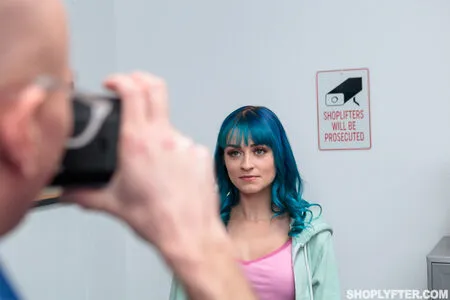 Shoplyfter OnlyFans Leaked Free Thumbnail Picture - #lTsk2CC5qi